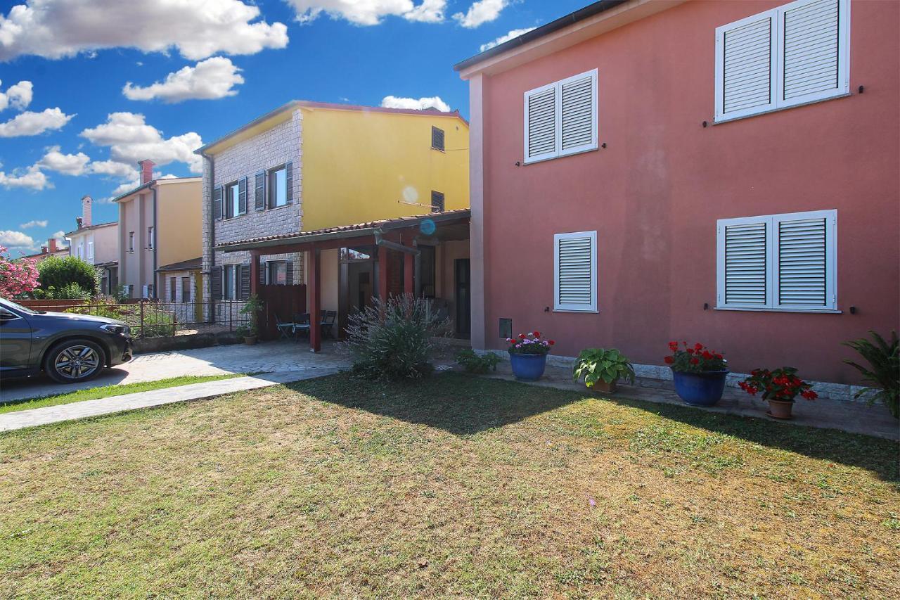 Apartman 2281 *